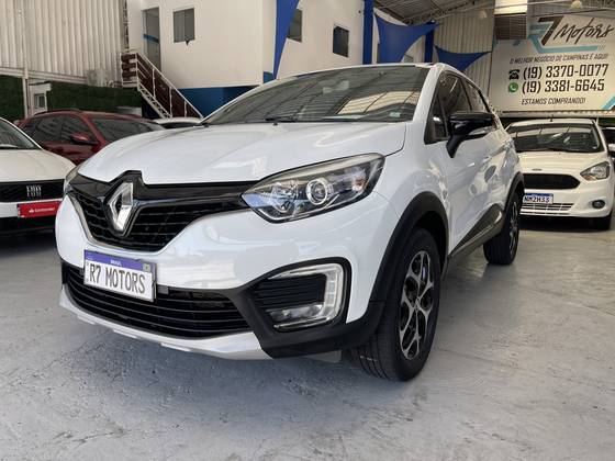 RENAULT CAPTUR 1.6 16V SCE FLEX INTENSE X-TRONIC RENAULT CAPTUR 1.6 16V SCE FLEX INTENSE X-TRONIC